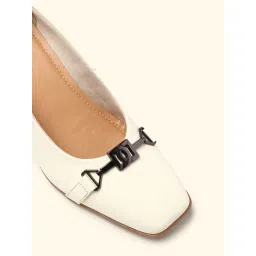 Yoho Off White Bliss Heal 002 Chic Slip-On Block Heel Loafers image 5