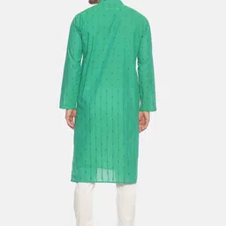 PAROKSH Men Green Printed Dobby Handloom Kurta image 5