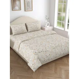 Haus & Kinder 100% Micro Polyester Emrald Double Bedsheet, 2 Pillow Cover & 1 Comforter image 4