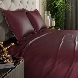 Stoa Paris Burgundy King Satin Bedsheet with 2 Pillow Covers image 5