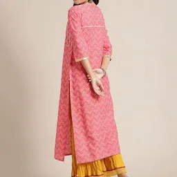 Varanga Women Peach-Coloured Chevron Printed Kurta image 5