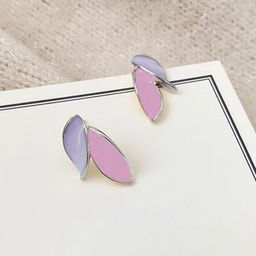VAGHBHATT Silver-Plated Leaf Shaped Enamelled Studs-picture-26
