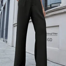Chemistry Women Relaxed Straight Leg Straight Fit High-Rise Pleated Trousers image 4