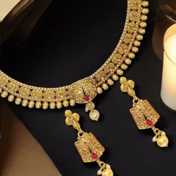 FEMMIBELLA Gold Plated Stones Studded & Beaded Jewellery Set image 1