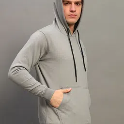 THE CASUALS Men Solid Hooded Sweatshirt image 3