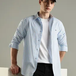 Tommy Hilfiger Europe Vertical Striped Pure Cotton Regular Fit Casual Shirt-picture-44