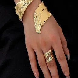 ISHKAARA Women Gold-Plated Cuff Bracelet-image-44