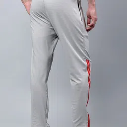 NUEVOSDAMAS Men Relaxed Trousers image 5