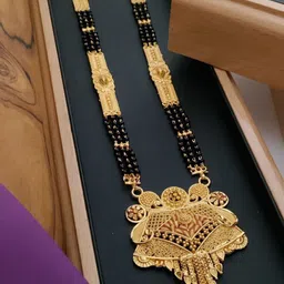 OM KRISHIV COLLECTION Gold-Plated Artificial Beaded Mangalsutra image 1