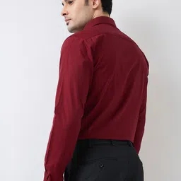 Raymond Men Solid Slim Fit Regular Sleeves Formal Shirt image 2