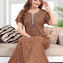 TRUNDZ Women Printed Maxi Nightdress-image-44