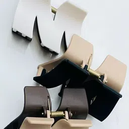 PRATHAM FASHION Pack of 3 Claw Clips-image-66