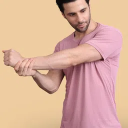 Jinfo Men Solid Round Neck T-shirt image 5