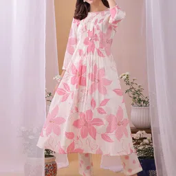 Saanjh Women Floral Printed Regular Pure Cotton Kurta with Trousers-image-2