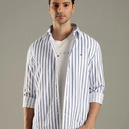 Tommy Hilfiger Men Striped Casual Shirt-picture-39