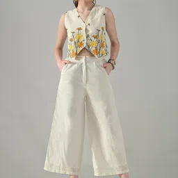 KALINI Women Embroidered V-Neck Co-Ords-picture-32