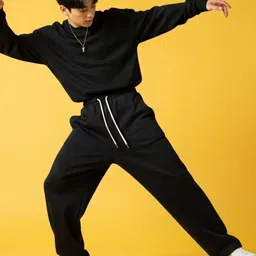 CLOTH N CODE Men Relaxed Loose Fit Trousers image 4