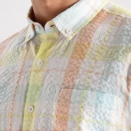 HERE&NOW Slim Fit Checked Opaque Casual Shirt image 5