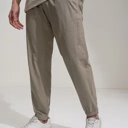 HIGHLANDER Men High-Rise Joggers image 3