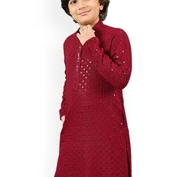 SG YUVRAJ Boys Embroidered Chikankari Khadi Kurta image 4