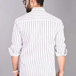 fubar Men Slim Fit Printed Spread Collar Casual Shirt image 3