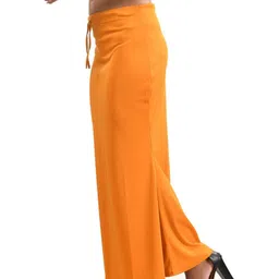 TANTLOOM Women Mermaid-Fit Fishcut Saree Shapewear image 2