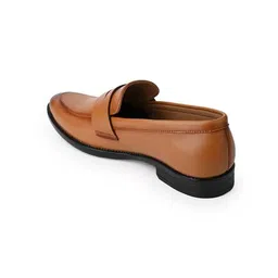esmee Men Loafers with Synthetic upper image 4