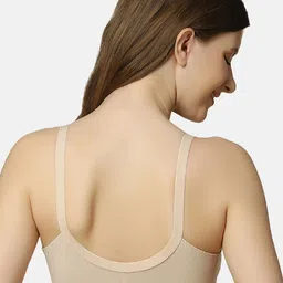 Triumph Form & Beauty 115 Front-Open Non Padded Wireless Classic Bra image 4