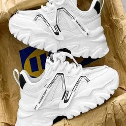 New Club Men Colourblocked Sneakers-picture-18