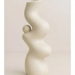 GLOBALLY INDIAN Muse Flow Sculptural Vase image 4