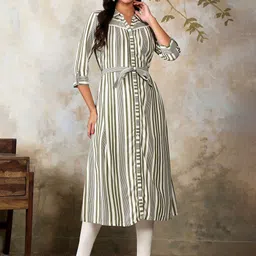 AURELIA Striped Shirt Collar Kurta A-Line Kurta with Leggings-picture-19