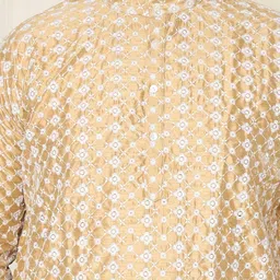 SOJANYA PLUS Men Floral Embroidered Kurta image 2