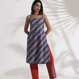 trueBrowns Women Printed Pure Cotton Kurta with Trouser-picture-36