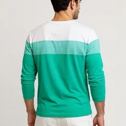FASHIUM Men Colourblocked T-shirt image 4