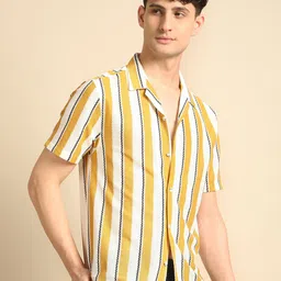 THE BEETEL HOUSE Men Relaxed Fit Cuban Collar Vertical Striped Casual Shirt image 5