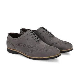 Killer Men Perforations Lightweight Brogues image 2