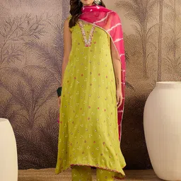 Sangria Bandhani Printed with Embroidered A-Line Kurta with Leheriya Printed Dupatta-image-3