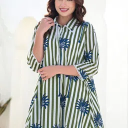 Indo Era Women Printed Regular Pure Cotton Kurta with Trousers image 4