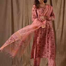 BAPS Floral Printed Notch Neck Straight Kurta With Trousers & Dupatta image 3