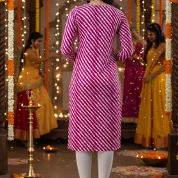 BAESD Women Printed Straight Kurta image 5