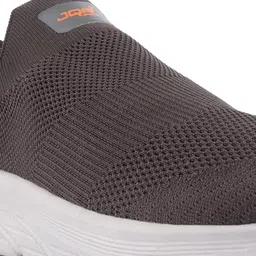 JQR Men Mesh Walking Non Marking Shoes image 2