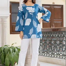 BAESD Floral Print Cotton Top image 3