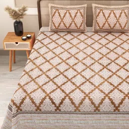 RANG MANIA Brown Geometric 144 TC King Bedsheet with 2 Pillow Covers-picture-10