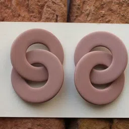 VMA PLAY FASHION Gold-Plated Contemporary Studs image 1