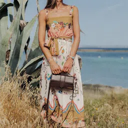 StyleCast x Revolte Printed Chiffon Fit and Flare Dress-picture-24