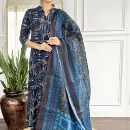 DIVASTRI Printed Mandarin Collar Straight Kurta With Trousers & Dupatta image 3