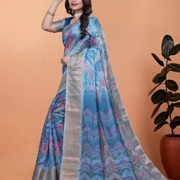 DIVASTRI Floral Printed Zari Banarasi Saree image 3