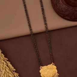 VEMISHTI Gold-Plated Mangalsutra image 2