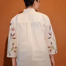 zummer Casual Regular Sleeves Embroidered Women White Top image 2