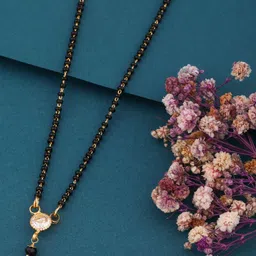 Bhanu diam Gold-Plated Brass Mangalsutra image 3